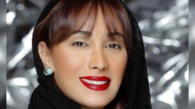 دکوراسیون شگفت‌انگیز خانه سحر زکریا؛ مبلمان چرم، شومینه سلطنتی و آینه‌ای که تاریخ را روایت می‌کند!