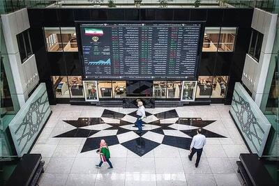 واگرایی شاخص‌ها در معاملات امروز بورس | ورود شاخص کل به کانال 4.3 میلیون واحد | 1.8 همت پول از بازار بیرون رفت