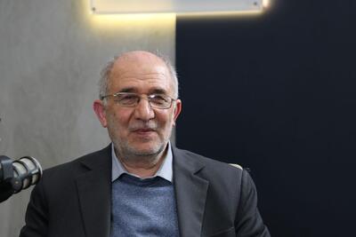 ویدیو / سردار علایی: اس‌۳۰۰ روسیه اصلا در جنگ به دردمان نخورد، اما تجهییزات داخلی‌مان موفق از آب درآمدند / غرب به لحاظ اطلاعاتی روی تجهییزات چین و روسیه سوار هستند