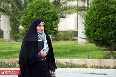 معاون زنان ریاست‌جمهوری: در جریان فضا‌های پر التهاب اعتراضات، حدود ۱۰ درصد از افراد نگه‌داری شده زنان بودند که بعد از گفت‌و‌گو، از آن محیط خارج شدند