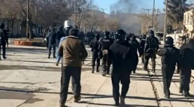 خبرگزاری فارس: در جریان درگیری‌ها در لردگان، ۲ مامور فراجا شهید و ۳۰ نفر مجروح شدند