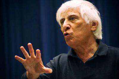 شاید اگر بیضایی در ایران می‌ماند به سرنوشت ناصر تقوایی دچار می‌شد