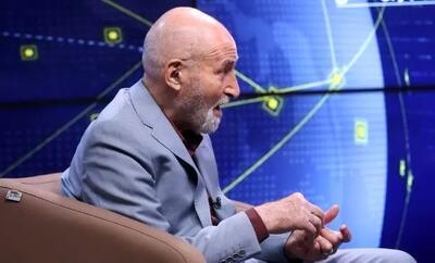 نبوی: باید به الگوی ستاد بسیج اقتصادی اوایل انقلاب بازگردیم