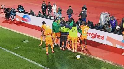 گل سوم ساحل عاج به بورکینافاسو (توره با کورس 80 متری)