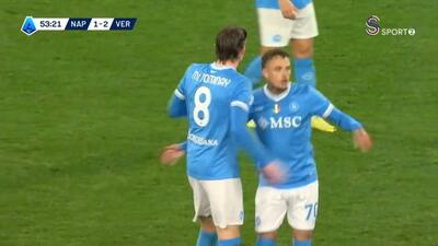 گل اول ناپولی به ورونا (مک تومینی)