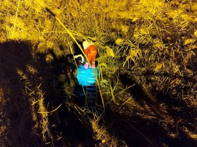  نجات معجزه‌آسا راننده خودروی پژو در شوش با تلاش نیروهای امدادی