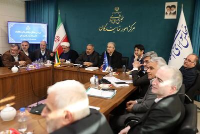 عدم ثبات نرخ ارز مهمترین دغدغه اصناف و بازاریان است