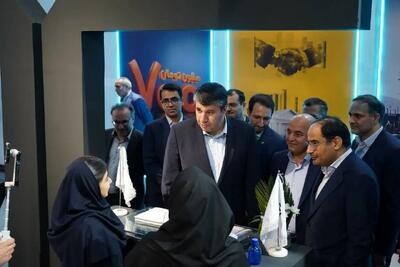  گزارش تصویری حضور بانک توسعه صادرات ایران در نخستین روز از سومین نمایشگاه پتروکم