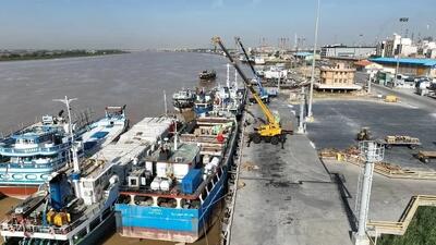  افزایش ۴۴ درصدی عملیات تخلیه و بارگیری در بنادر آبادان