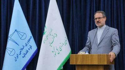 خدائیان: ده‌ها میلیارد دلار ارز صادراتی علی‌رغم نیاز بازار عرضه نشده است