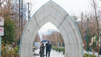 ماندگاری هوای آلوده در تهران؛ شنبه باران و برف می‌بارد