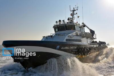 مانور جست‌وجو و نجات دریایی در بندر بوشهر