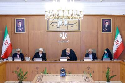 پزشکیان: مقابله جدی و همه‌جانبه با فساد و رانت ارزی مستمر در دستور کار باشد