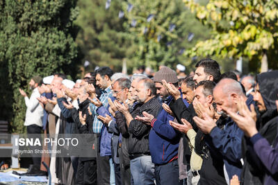  کارکرد راهبردی نماز این است که انسان را از ویژگی‌های ناپسند عبور می‌دهد