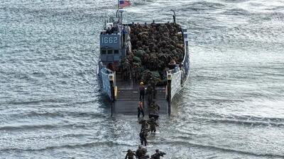  آمریکا بازماندگان حمله به قایق‌ها در کارائیب را به حال خود رها کرد تا غرق شوند