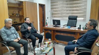 فرماندار بندرانزلی تاکید کرد: حمایت از ایده‌های فن‌آورانه در توسعه اقتصاد دریامحور