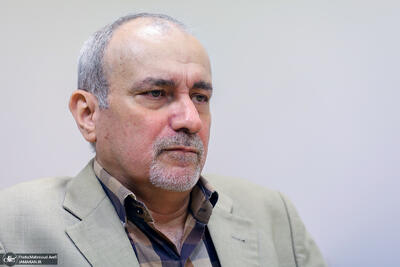  باقری، فعال سیاسی اصلاح‌طلب: رویکرد دولت و نیروهای امنیتی در اعتراضات امسال، قابل مقایسه با ادوار گذشته نیست/  مهمترین عامل نارضایتی در شرایط فعلی را مسائل اقتصادی می‌دانم