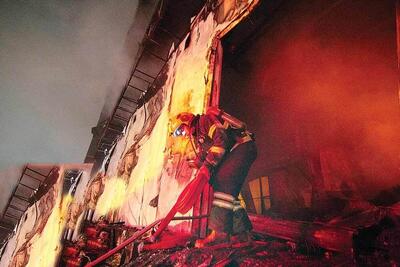 ۳۰۰ دقیقه عملیات در کارخانه کاله