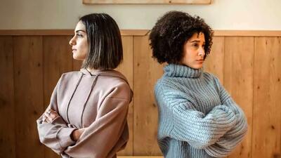 با فردی که دلبستگی اجتنابی دارد چگونه دوستی کنید؟