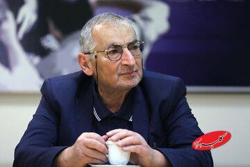  روایت زیباکلام از اشتباه برجسته‌سازی سیاسی مفهوم «مستضعفین» بعد از انقلاب؛ فقر به ارزش و ثروت به ضد ارزش تبدیل شد - کلبه سرگرمی