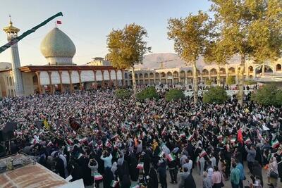 حرکت دسته جات عزاداری شهادت حضرت شاهچراغ(ع)