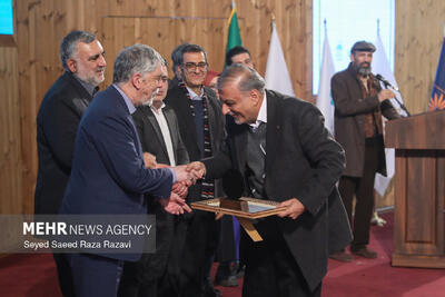 آیین اختتامیه هجدهمین دوره جایزه ادبی جلال آل احمد