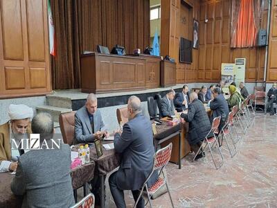 مسئولان قضایی دادگستری استان تهران به درخواست ۲۱۲ نفر از مراجعان در ملاقات مردمی رسیدگی کردند