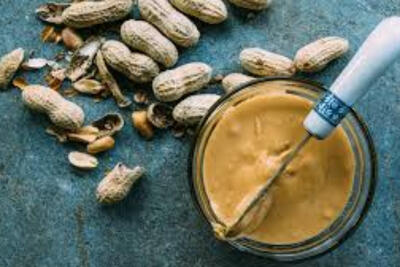 کشف بیش از 8 هزار  بسته کره بادام زمینی قاچاق در تهران