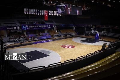 آغاز فرآیند تعویض کف‌پوش و تعمیرات سالن زنده‌یاد محمود مشحون - پارس فوتبال