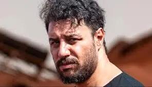  جواد عزتی مخاطب را خسته نمی‌کند+فیلم
