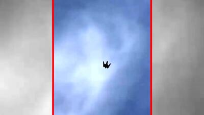  فیلم شیرجه مرگبار شاهین با سرعت ۳۲۰ کیلومتر