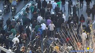 پلیس مراقب تظاهرات باشد