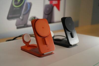 شارژر بی‌سیمی که آیفون را هم‌زمان شارژ و خنک می‌کند