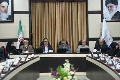 استاندار خراسان رضوی: وقتی مردم در سختی معیشت هستند، بعضی هزینه‌ها برایشان قابل‌قبول نیست