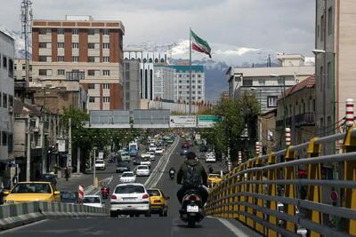 پل چوبی «بتنی» می‌شود