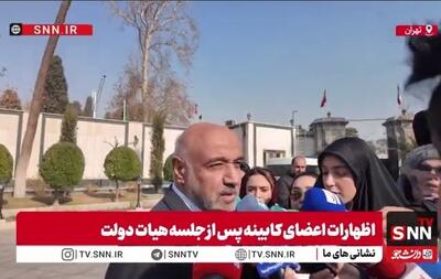  وزیر کار: دستمزد‌ها را به اندازه تورم افزایش می‌دهیم