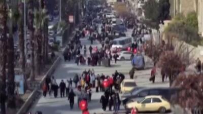 فرار اهالی حلب سوریه از آتش تروریست‌های جولانی!