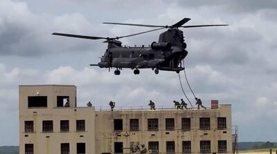 تصاویر تمرین کماندوهای آمریکا برای ربودن مادورو در حضور ترامپ