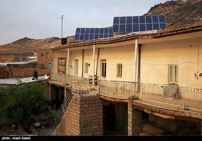 آغاز ثبت‌نام احداث نیروگاه‌های خورشیدی پشت‌بامی در قم