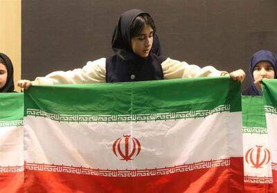 طنین «ایران‌مهر» در همدان؛ جشن پاسداشت شعر و هویت ایرانی فیلم - تسنیم