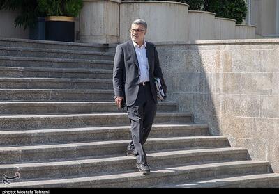 توضیح وزیر بهداشت درباره حوادث بیمارستان‌ ایلام - تسنیم