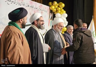 شجره طیبه صالحین؛ بازخوانی مأموریت تبیینی در تحولات اجتماعی کردستان - تسنیم