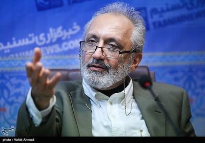 ببینید/ داریوش سجادی با لودر از روی پهلوی رد شد! - تسنیم