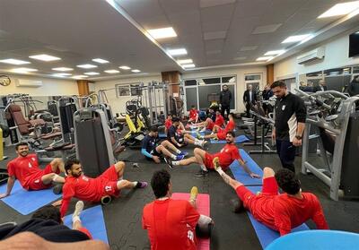 جلسه مربیان تیم ملی فوتسال با مسئولان فدراسیون پس از ترک اردو - تسنیم