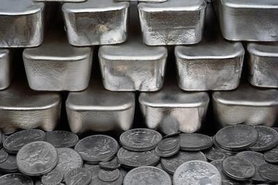 744 کیلوگرم شمش نقره در بورس کالا معامله شد