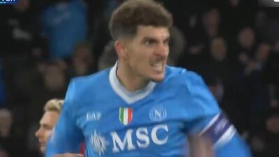 گل دوم ناپولی به هلاس ورونا توسط دی لورنزو