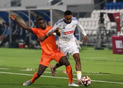 آخرین رقیب تراکتور صدر را چسبید