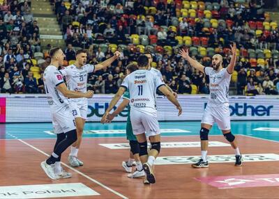 میلاد عبادی‌پور به روبرتو پیاتزا پیوست!