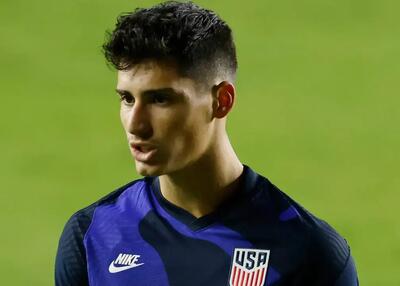 خداحافظی جواهر آمریکایی از فوتبال در ۲۵ سالگی!