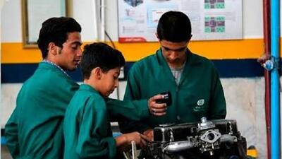 مشارکت بخش‌های تخصصی در فرایند آموزش موجب تربیت نیروی کار ماهر متناسب با نیاز بازار می‌شود